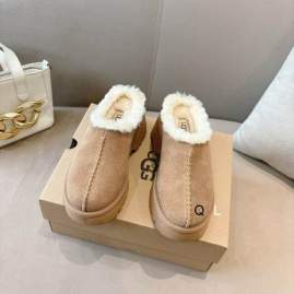 Picture of UGG Shoes _SKUUGGsz35-40LL120119741